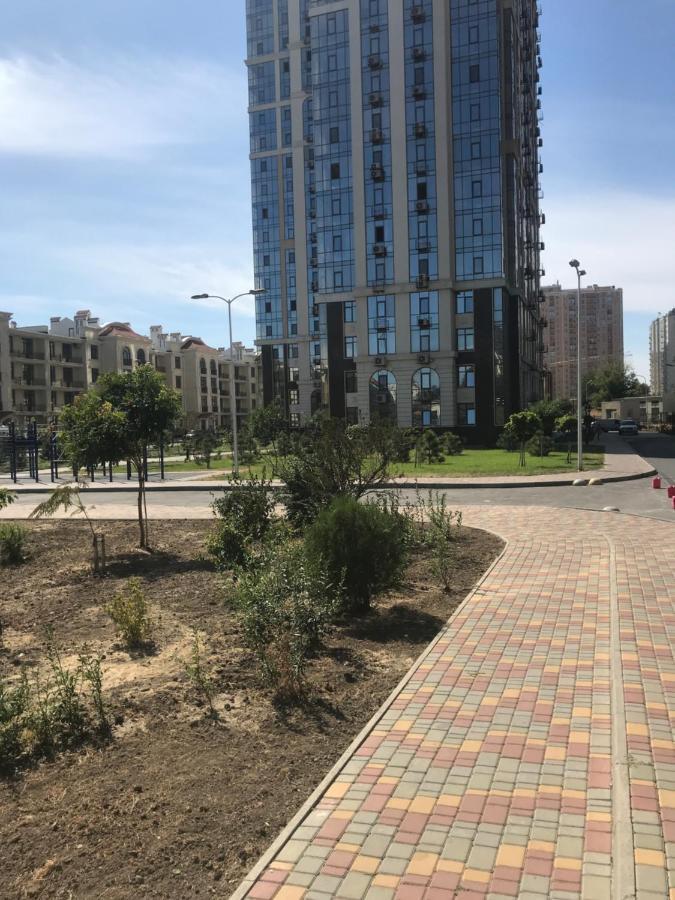 Апартаменты в Аркадии с видом на море Одесса Экстерьер фото